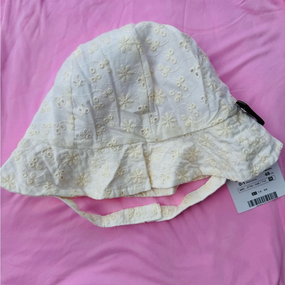 Zara Cream Floral Kids Hat